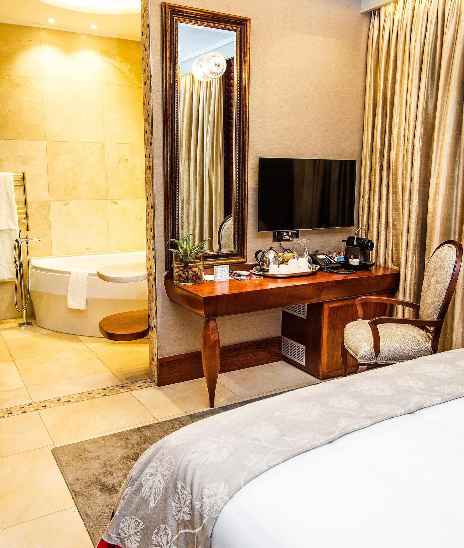 Kimberley Anne Hotel Extérieur photo